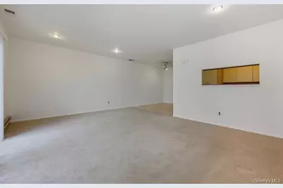 100 Daly Boulevard #2803, Oceanside, NY 11572 - Photo 7