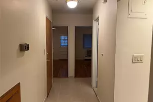 21-04 Hoyt Ave S, Astoria, NY 11102 - Photo 11