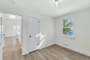 33 Oceanview Rd, Hampton Bays, NY 11946 - Photo 17