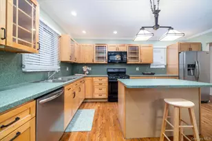 125 Wilson St, East Rockaway, NY 11518 - Photo 13