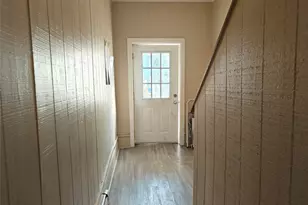 24 Jewett Ave, Poughkeepsie, NY 12601 - Photo 5