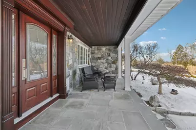 10 Foxwood Lane, Thornwood, NY 10594 - Photo 7