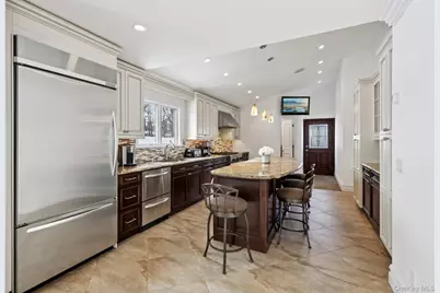 10 Foxwood Lane, Thornwood, NY 10594 - Photo 15