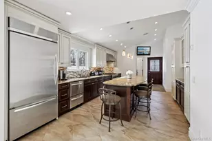 10 Foxwood Ln, Thornwood, NY 10594 - Photo 15