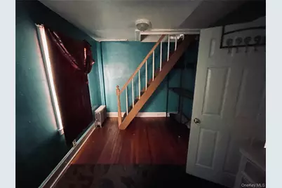 276 Benson Avenue, Elmont, NY 11003 - Photo 5