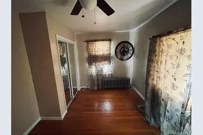 276 Benson Avenue, Elmont, NY 11003 - Photo 13