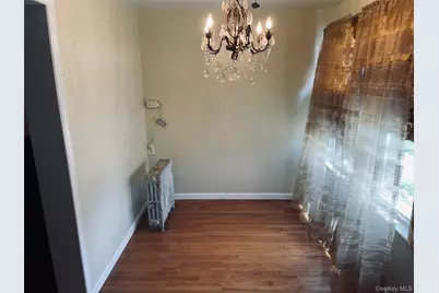 276 Benson Avenue, Elmont, NY 11003 - Photo 7