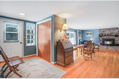 33 Milltown Road, Brewster, NY 10509 - Photo 3