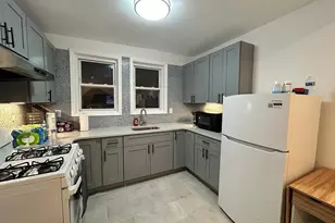 85-26 167th St, Jamaica, NY 11432 - Photo 3