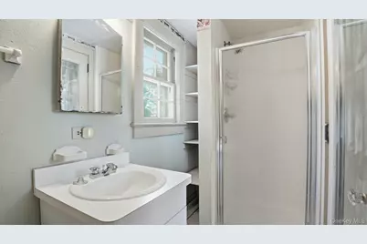 256 E Main Street, Westhampton Beach, NY 11978 - Photo 11