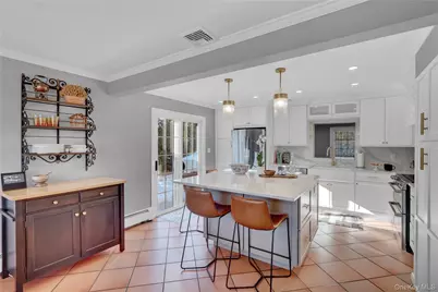 1993 Lowell Lane, Merrick, NY 11566 - Photo 7