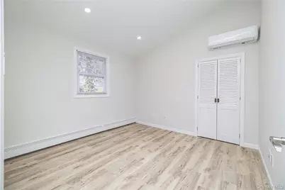 29 West Avenue, Hicksville, NY 11801 - Photo 11