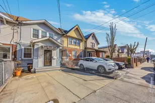 91-13 184th St, Hollis, NY 11423 - Photo 3