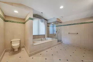 3 School House Ln, Great Neck, NY 11020 - Photo 15