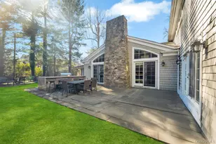 3 School House Ln, Great Neck, NY 11020 - Photo 25