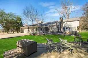 3 School House Ln, Great Neck, NY 11020 - Photo 27