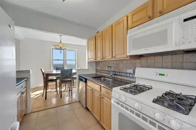 5500 Fieldston Road #7EE, Bronx, NY 10471 - Photo 11