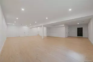 2386 Marlboro St, East Meadow, NY 11554 - Photo 45