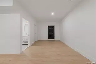 2386 Marlboro St, East Meadow, NY 11554 - Photo 47