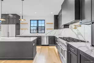 2386 Marlboro St, East Meadow, NY 11554 - Photo 11