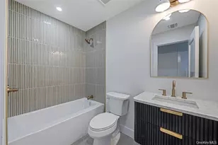 2386 Marlboro St, East Meadow, NY 11554 - Photo 41