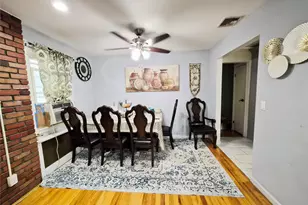 225 E Mineola Ave, Valley Stream, NY 11580 - Photo 13