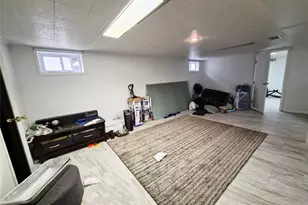 225 E Mineola Ave, Valley Stream, NY 11580 - Photo 21