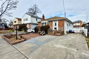 225 E Mineola Ave, Valley Stream, NY 11580 - Photo 3