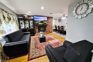 225 E Mineola Ave, Valley Stream, NY 11580 - Photo 11