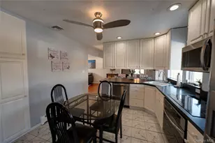 221 Young St, West Babylon, NY 11704 - Photo 15