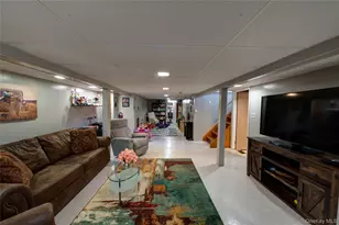 221 Young St, West Babylon, NY 11704 - Photo 25