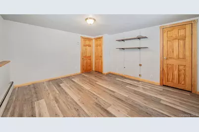 132 Gladstone Avenue, West Islip, NY 11795 - Photo 27