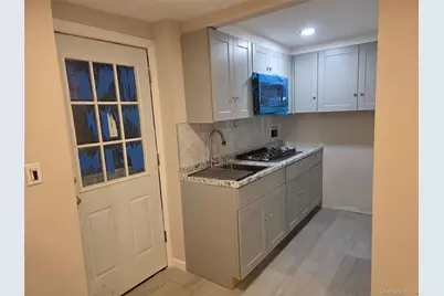 8 Holly Court, North Babylon, NY 11703 - Photo 3