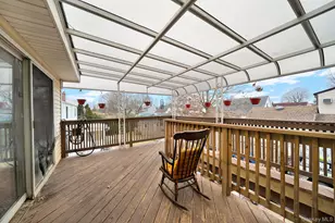 2176 6th St, East Meadow, NY 11554 - Photo 25