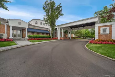 27 Hamlet Drive, Commack, NY 11725 - Photo 33