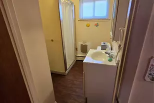 715 McCall Ave, West Islip, NY 11795 - Photo 17