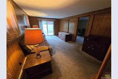 715 McCall Avenue, West Islip, NY 11795 - Photo 21