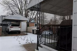 32-27 202nd St, Bayside, NY 11361 - Photo 15