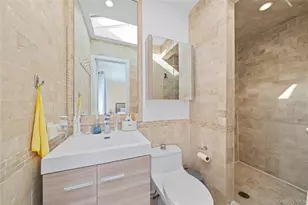 98 Birchwood Park Dr, Jericho, NY 11753 - Photo 23