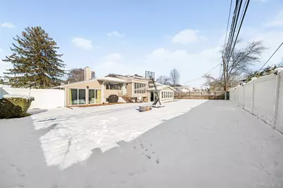 98 Birchwood Park Drive, Jericho, NY 11753 - Photo 45