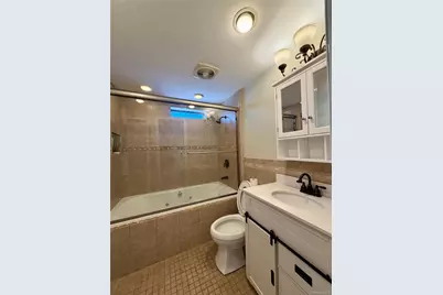 101 Rosevale Avenue E, Ronkonkoma, NY 11779 - Photo 7