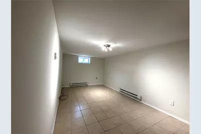 101 Rosevale Avenue E, Ronkonkoma, NY 11779 - Photo 13