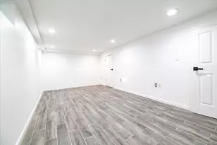 5 Prospect St, Glen Head, NY 11545 - Photo 17