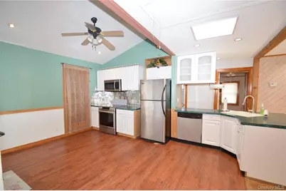 1300 P Street, Elmont, NY 11003 - Photo 7