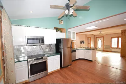 1300 P Street, Elmont, NY 11003 - Photo 5