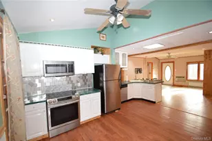 1300 P St, Elmont, NY 11003 - Photo 5