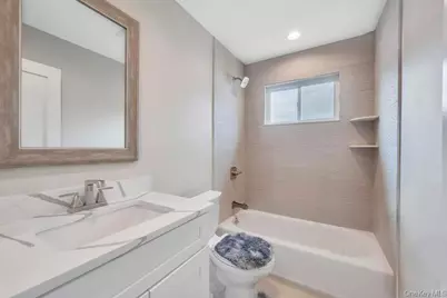 42 Volta Drive, Deer Park, NY 11729 - Photo 27