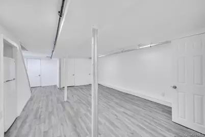 17 Sapir Street, Valley Stream, NY 11580 - Photo 25