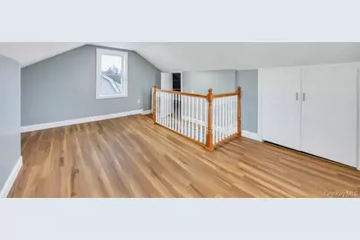 17 Sapir Street, Valley Stream, NY 11580 - Photo 19