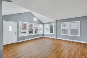 17 Sapir St, Valley Stream, NY 11580 - Photo 5